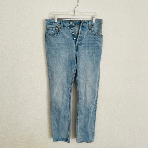 Levi Jeans Sz 28 NWOT - Picture 1 of 8